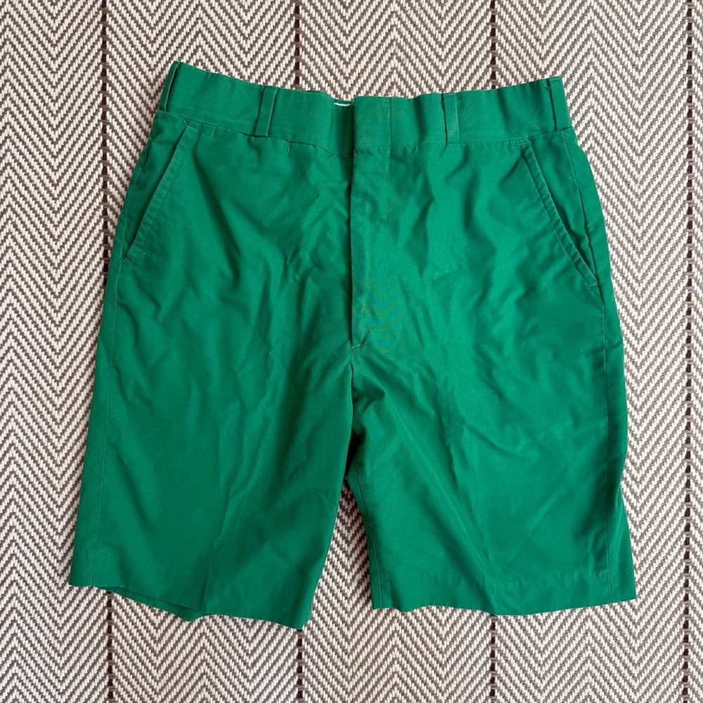 Brooks Brothers Green Flat Front Shorts